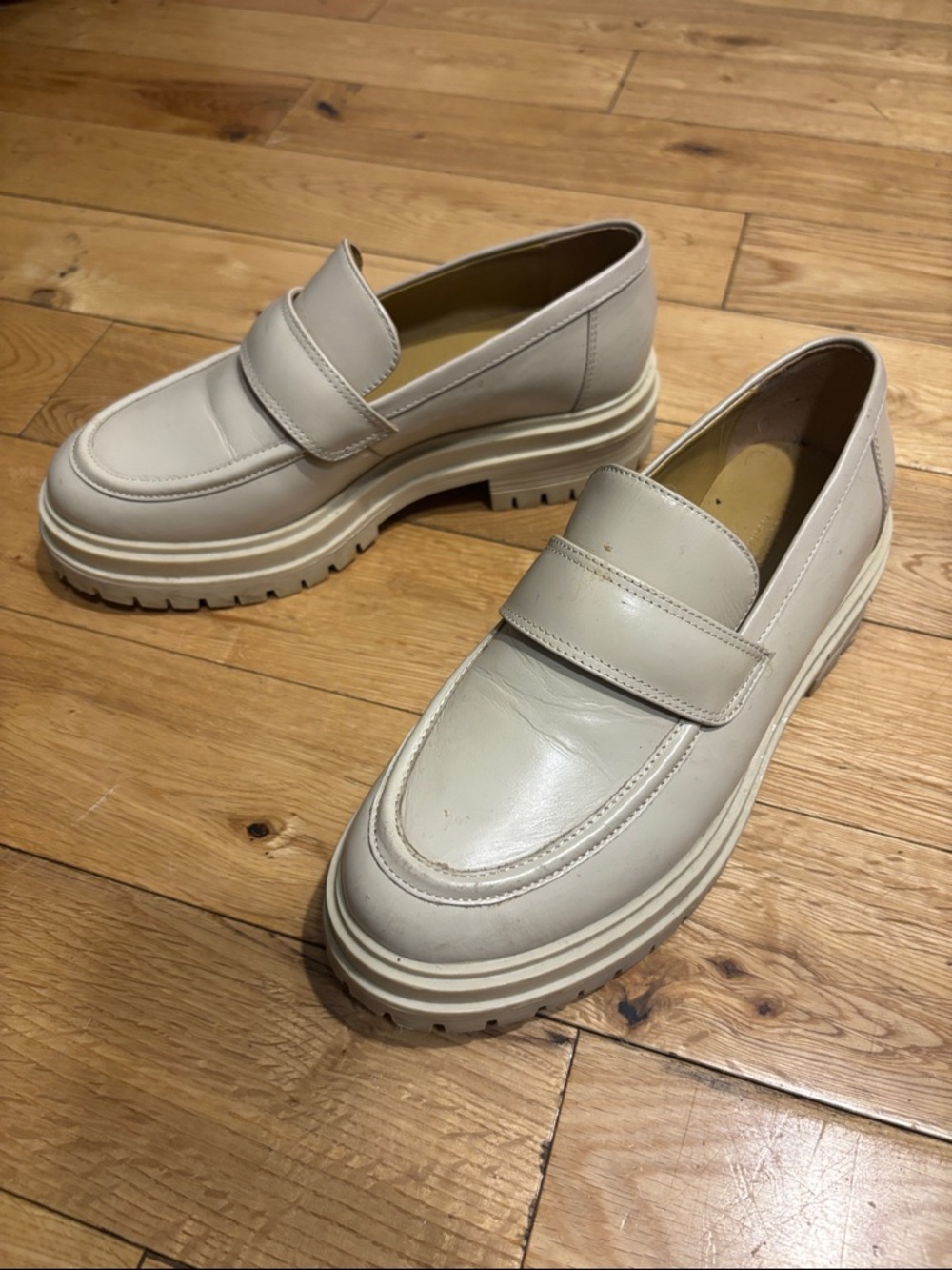 Tony Bianco Leather Cream Chunky Loafers Size 6